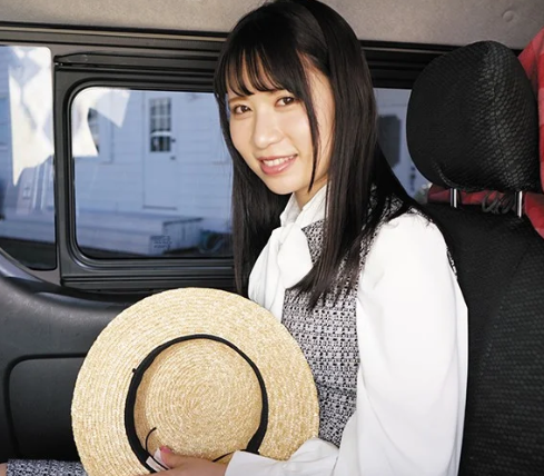 【朝桐えみか×お嬢様快楽】見た目清楚な美女が豹変！『気持ちいい…♡』個撮でパイパンまんこを突かれ乱れる！