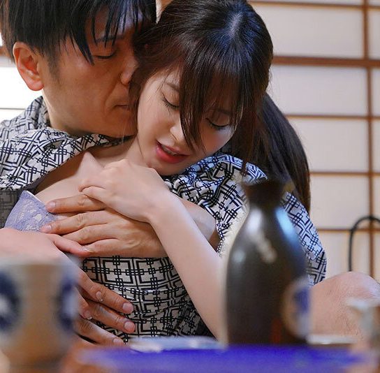 【桃乃木かなｘ相部屋NTR】無理やり上司に犯されオマンコ感じるOL！手マンでほぐされたマンコにデカチンブッコミ！