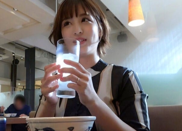 【子育てママ×不倫】美魔女奥様が他人棒をおまんこで咥えてエロ顔晒して何度もイキまくり！