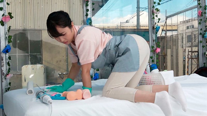 【清掃員人妻×MM号】淫乱人妻がオマンコ濡らして旦那以外の肉棒を何度も堪能しちゃう！