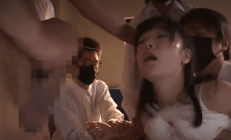【犯され美女×レイプ】教育実習生の美女が生徒達に弄ばれて結婚前の裸体を汚されちゃう！