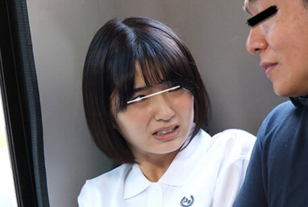 【痴漢×女子高生】痴漢じじぃに目をつけられた清楚JKが産毛マンコをねっとり犯されバス内でイッちゃう！