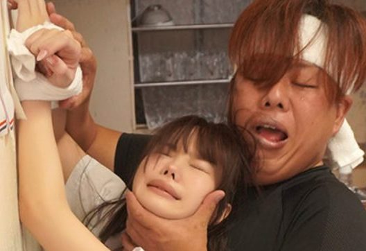 【松本いちか】『もうやめてぇぇぇ…』DQNに狙われたロリ顔美少女の末路ww極太肉棒強制ぶっこみであっという間に種付完了ww