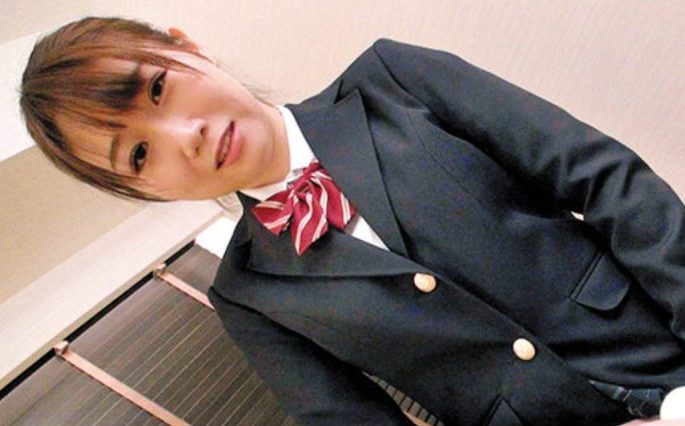 素人JKがガチでアツい！！尻丸出しにさせて強制チ◯ポご奉仕させるクズ男w即濡れちゃう優秀マ◯コをハメ倒しww