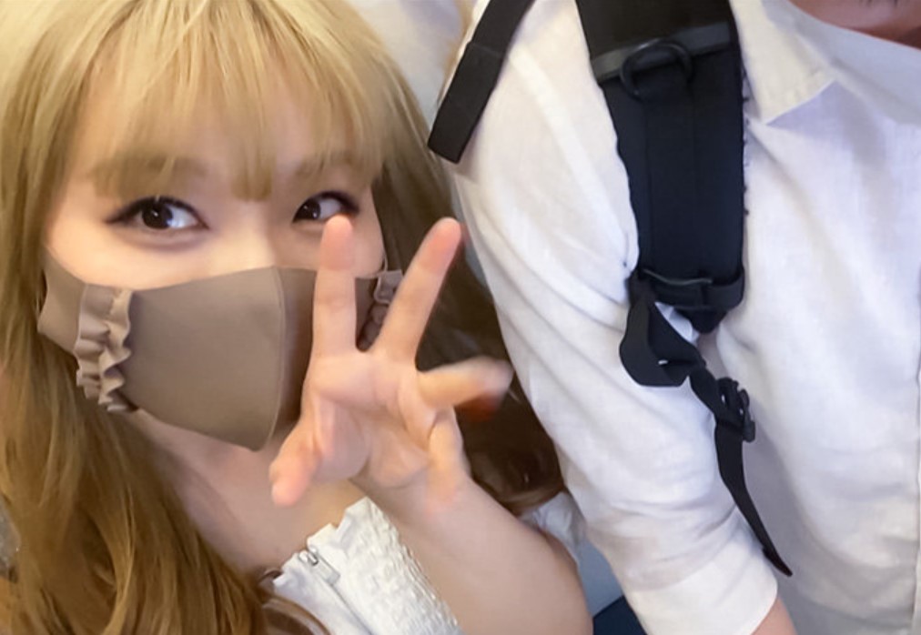 【筆下ろし×ギャル】エッチ大好き金髪ギャルが童貞君を優しくリード♪ねっとりフェラでおチンポご奉仕！