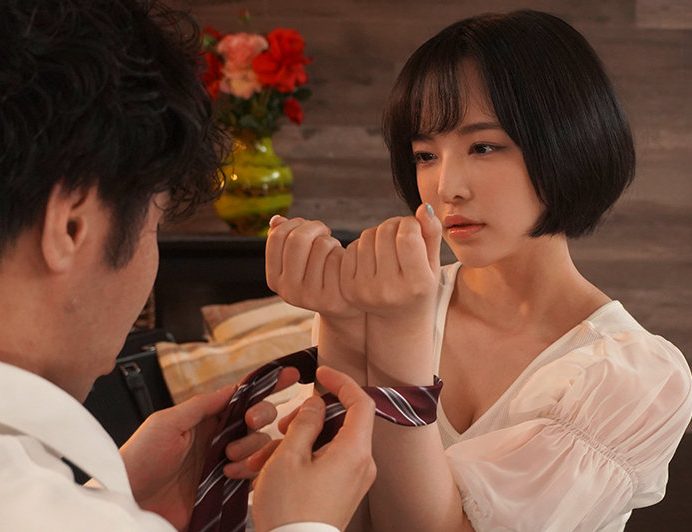 ＜三宮つばき＞取引先の美女はエッチ大好き変態さんでした…手首拘束挿入で興奮発情しちゃうマゾ女ww