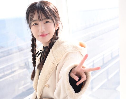 笑顔が可愛すぎる透明感抜群美少女の処女作がガチで抜けるw指挿れだけでエロ汁垂らしちゃう激弱敏感美少女でしたww