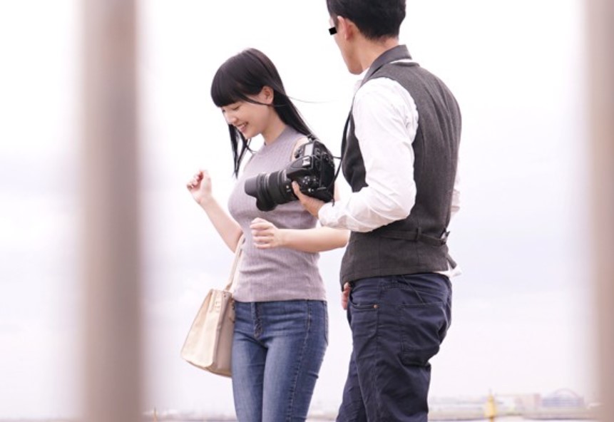 まんまとナンパ師に引っかかった美女様wwおチ◯ポに溺れる変態姿を隠し撮りw乳首舐められただけで感じちゃう敏感さん♡