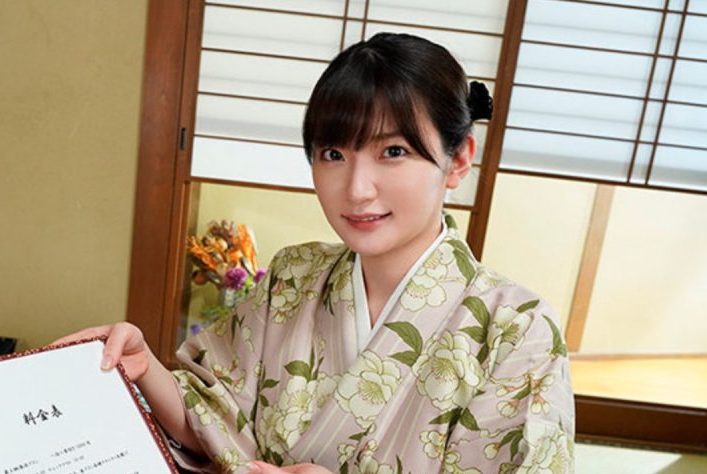【鷲尾めい】ワンコインでやり放題の最高旅館で美人女将のマ◯コを突き上げファックwイキまる姿がガチ抜けるww