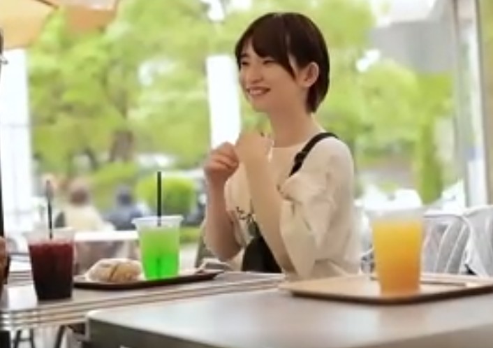 【スレンダー美少女×ショートヘア】汗ばむ肌に絡む快楽！『もう止まれない…♡』無遠慮に貫かれ微笑む姿が天使ｗ