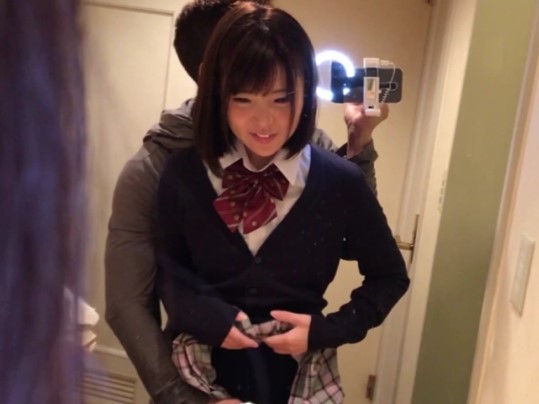 【スレンダー美女×ガチハメ】素人美少女個室でやりたい放題堪能！アンアン声あげオマンコ感じる！