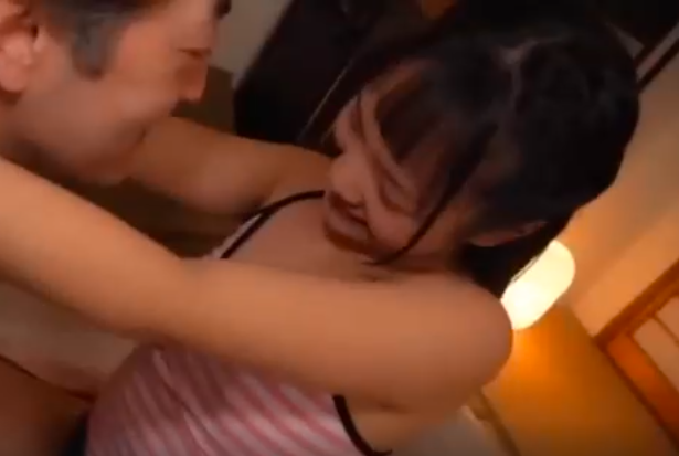 【貧乳少女×快楽悶絶】小さなお口で喉奥まで！『もっと…♡』激しい突き上げに細身ボディを反らせイキ果てる！