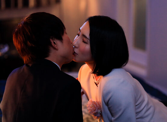 【美人熟女×背徳セックス】義母の熱に理性崩壊！『あ、ああん♡』快感に溺れ腰を打ちつけるｗ