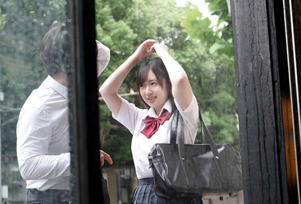 【放課後雨宿り×制服JK】豪雨でたどり着いた部屋…『先生…そこは…♡』濡れた体温に心が揺れる夜！