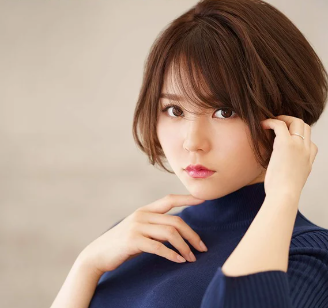 【人妻初撮り×お掃除フェラ】他人棒をしゃぶり尽くす！『もっと出してぇ♡』尻肉揺らし淫らに騎乗し精液搾取ｗ