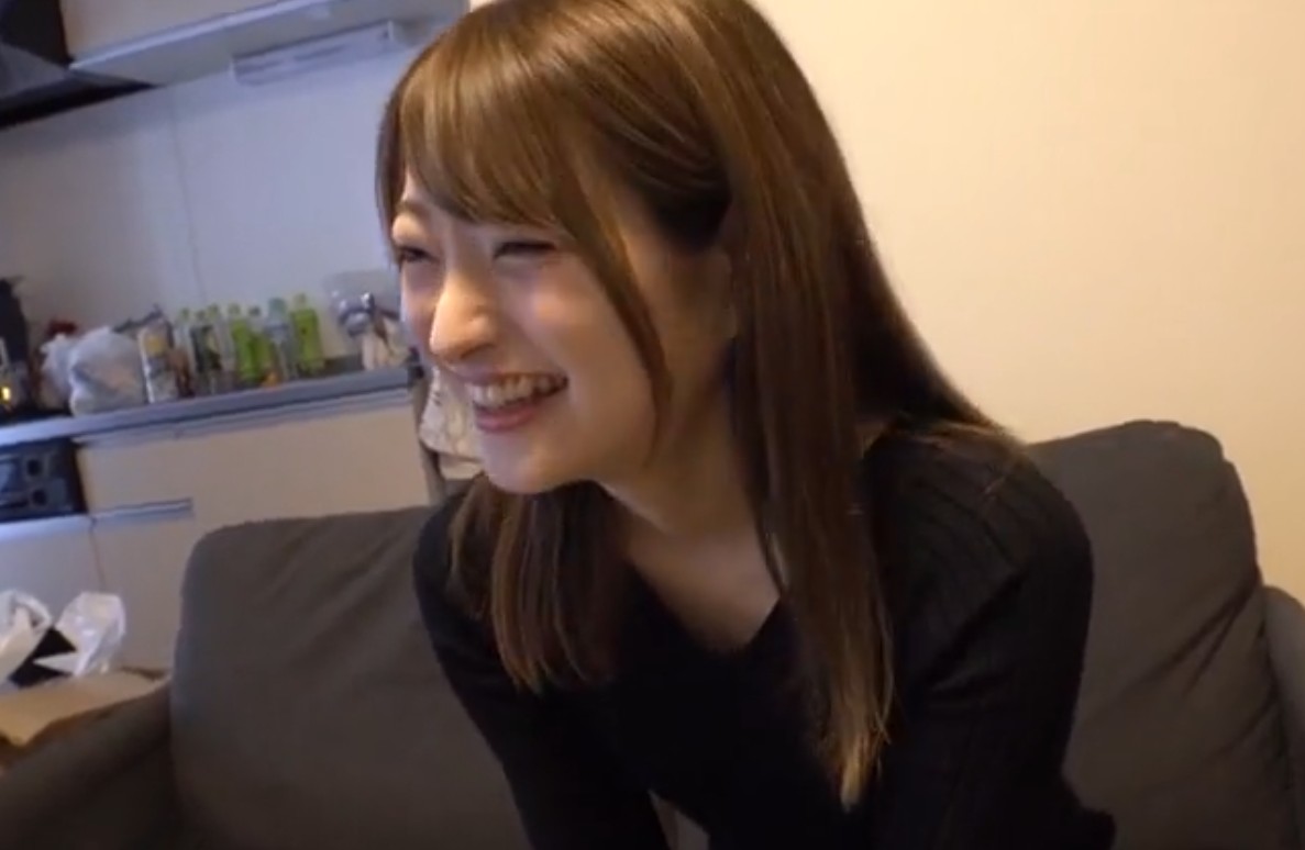 【美人JD×濃厚フェラ】スレンダー美女が絶品の下責めで勃起した肉棒を騎乗位でハメる！
