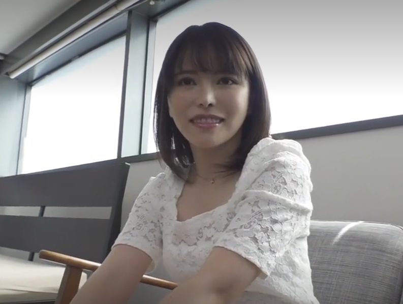 【ジュボフェラ×お姉さん】性欲溢れる美女が絶品お口でおちんぽフェラし勃起した肉棒でピストンハメ！