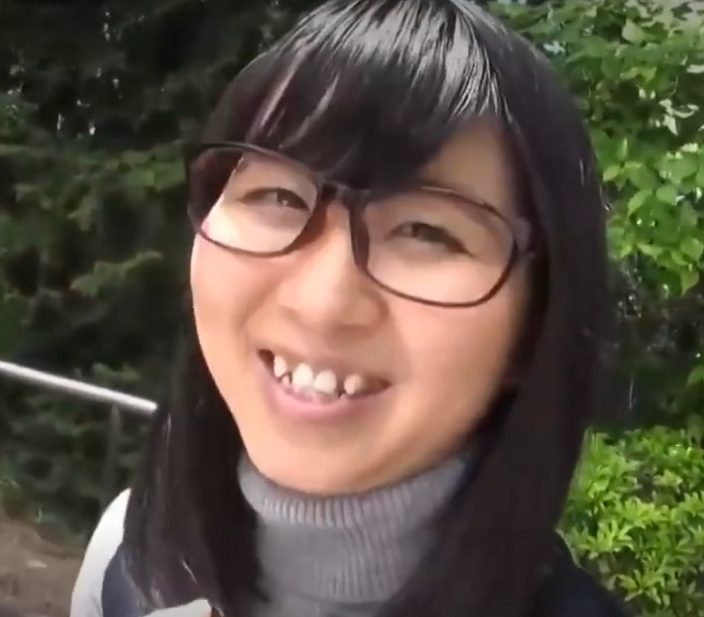 【眼鏡娘×M女覚醒】地味女が男たちに弄ばれ『気持ちいい…♡』理性崩壊しアヘ顔絶叫！何度も快感に沈むM女！