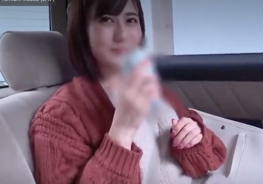 【MM号×清楚美女】お酒飲ませてほろ酔いになったお姉さんを車内でガチハメ！オマンコ濡らしてイキまくり！