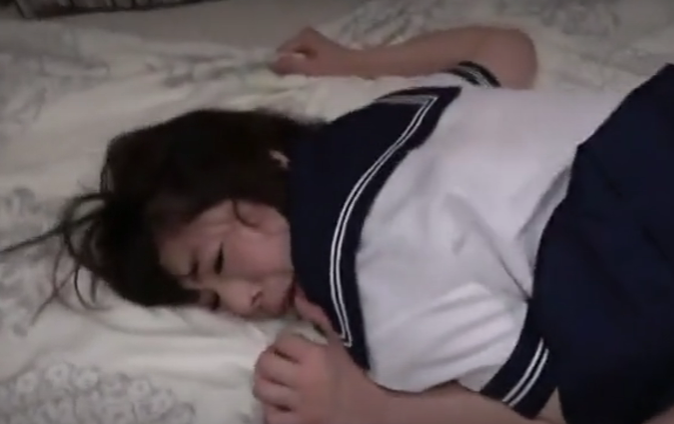 【ムチムチおばさん×制服姿】熟女がコスプレしながら熟れたおまんこを何度も突かれて昇天！