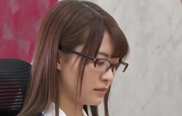 【美人OL×イラマチオ】上司の舌使いに理性崩壊！『もうダメ…』抵抗も空しく弄ばれてしまうｗ