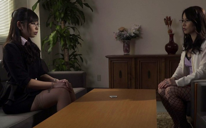 【熟女×集団レイプ】お色気P●A会長が悪餓鬼生徒会役員達に襲われる！チ●ポ奴●に堕ちるまでの一部始終！