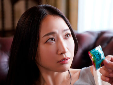 【美熟女×悶絶】息子の指技に腰が跳ねる！『そんな攻め方ずるいよ…♡』舌で責められマン汁止まらず快楽暴走！