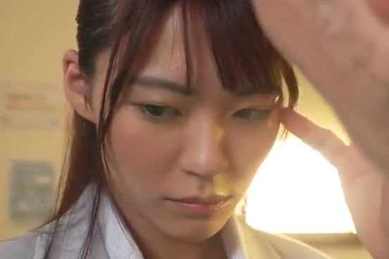 【東條なつ】大大大嫌いな上司に犯され絶倫チ◯ポでイカされる屈辱ファックww子宮奥までガン突きされ快楽地獄へww