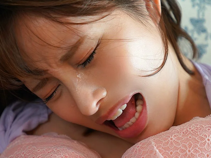 【父子相姦×犯され美女】害虫男性が寄り付かないように娘に精子のマーキングする変態パパ！