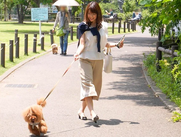 【輪姦×犯され美女】ペットのワンちゃんが悪さをして償いに体差し出す美女！無理やりデカちんぶち込まれ悶絶！