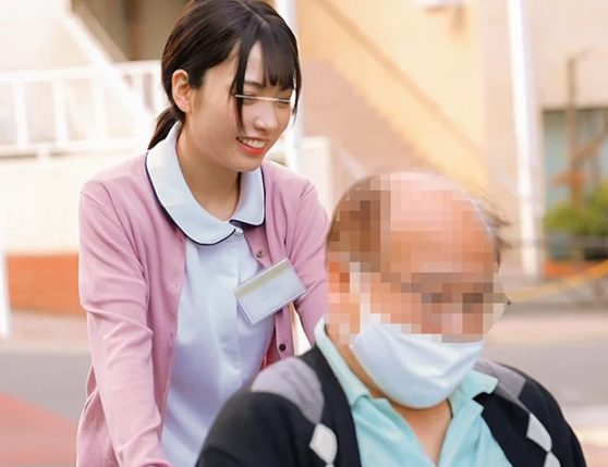 【ナース×性交看病】患者を終始ご奉仕する清楚系看護師のねっとりフェラで勃起した肉棒をガチハメ！