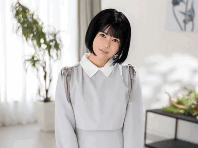 【水無瀬りり】138cm超絶合法ロリが念願のAVデビュー！！小さな身体でどエロいキス求めちゃうど変態女さんでしたww