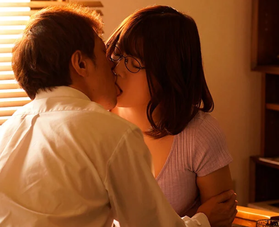 娘の彼氏だと頭では理解しながらも『チ●ポ挿れて下さい…♡』身体は快楽を求めてしまい1匹のメスとして快楽をおねだり！