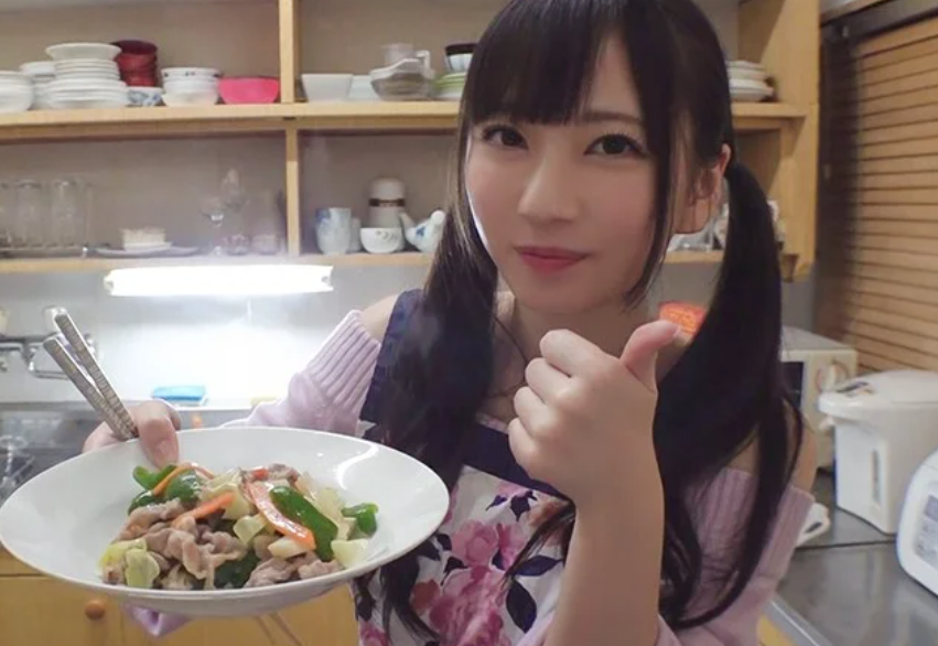 【M男宅×地雷系美少女】ニーハイ姿の美少女が絶品テクでおチンポを何度もしごいてイカす！