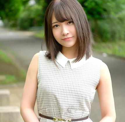 【初撮り×黒髪美女】AV界に転身した清楚系美少女が淫乱な性欲を肉棒で何度も発散しちゃう！